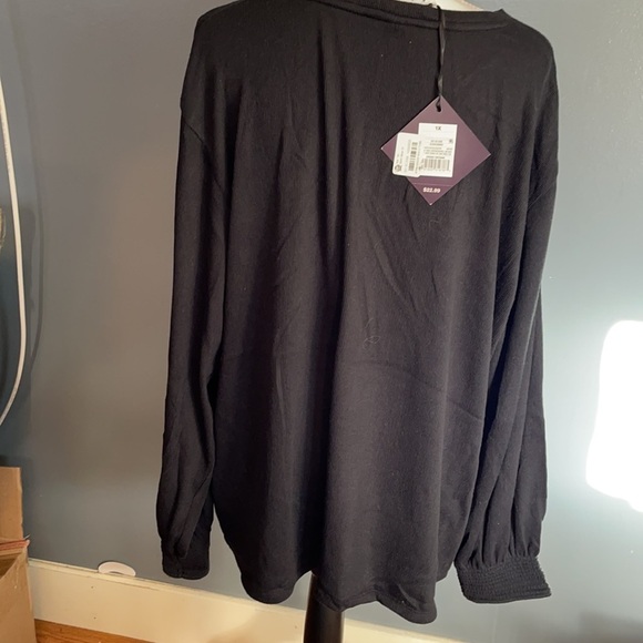 Top - Picture 4 of 5